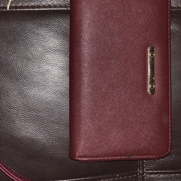 Plum/burgundy purse and matching wallet - Picture 2 of 4